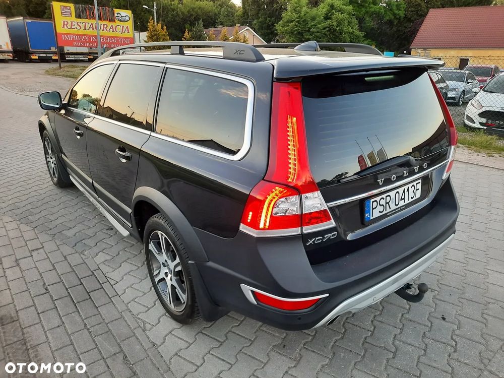 Volvo XC 70 D5 AWD Geartronic Summum - 8