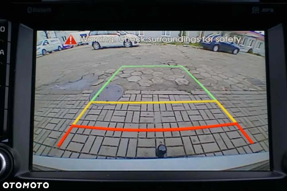 Kia Carens 1.7 CRDi XL 7os - 31