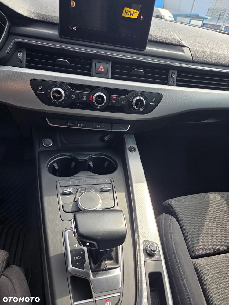 Audi A4 Limousine 1.4 TFSI S tronic - 13
