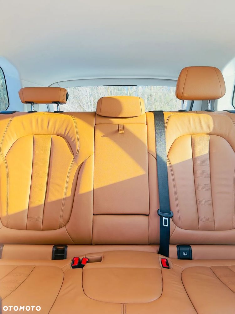 BMW X5 xDrive25d - 9