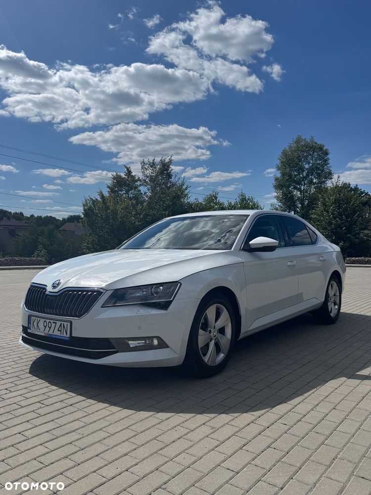 Skoda Superb 1.6 TDI Ambition DSG - 1