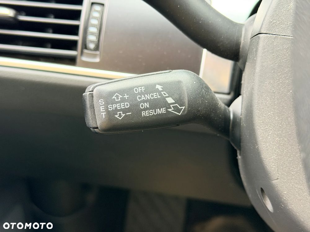 Audi A6 Avant 2.0 TDI Multitronic - 19