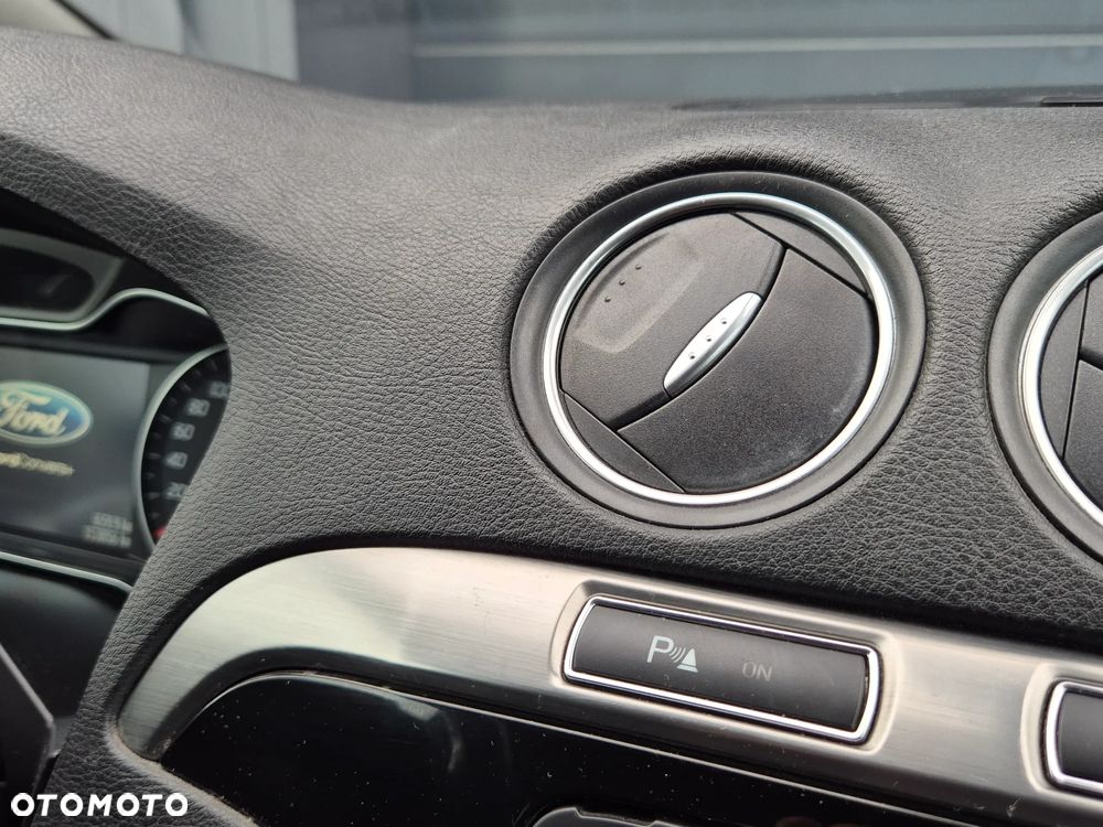 Ford S-Max 2.0 T Platinium X - 23