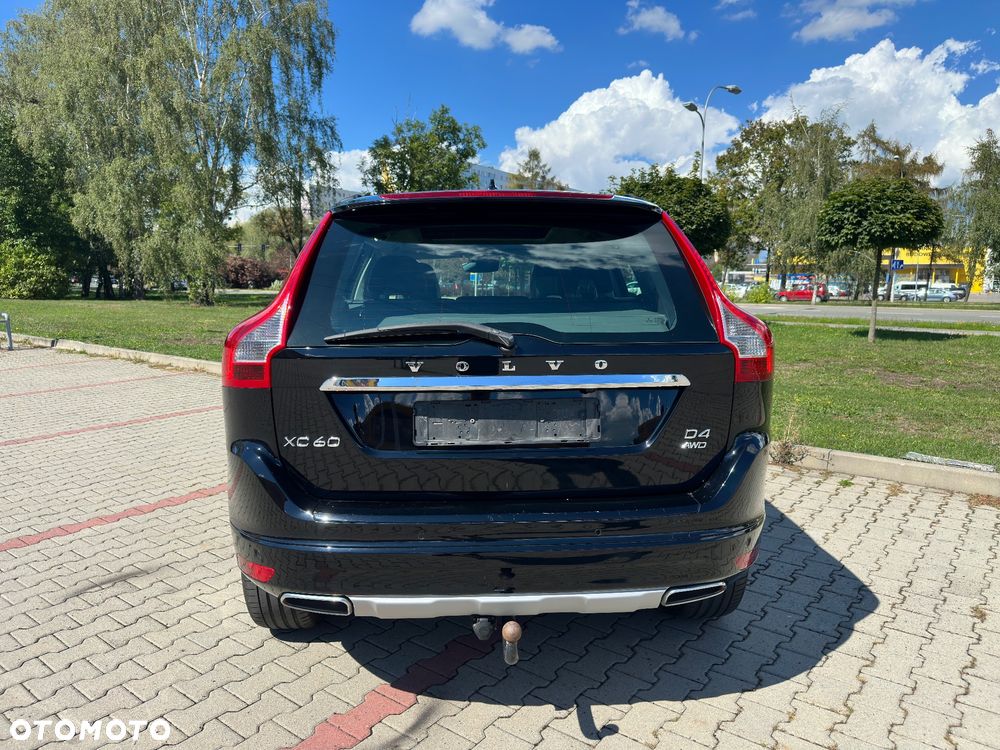Volvo XC 60 D4 AWD Momentum - 5