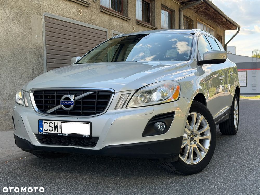 Volvo XC 60 D5 AWD Momentum - 1