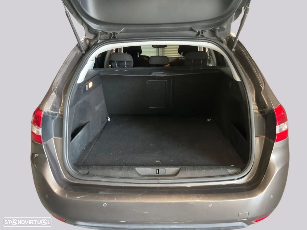 Peugeot 308 SW 1.2 PureTech Style - 7