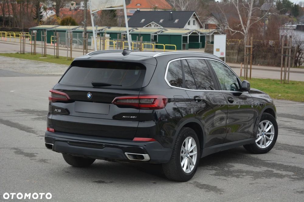 BMW X5 xDrive40i - 11