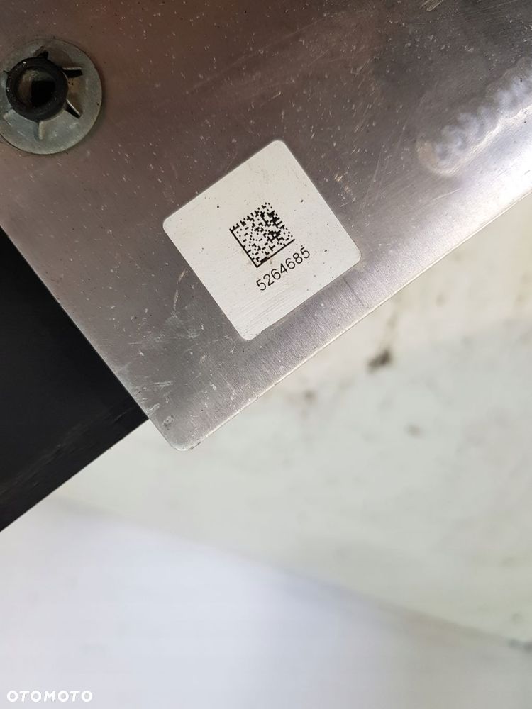 osłona plastik wlewu oleju 2636955-070 polaris sportsman 570 21-25 rok - 5