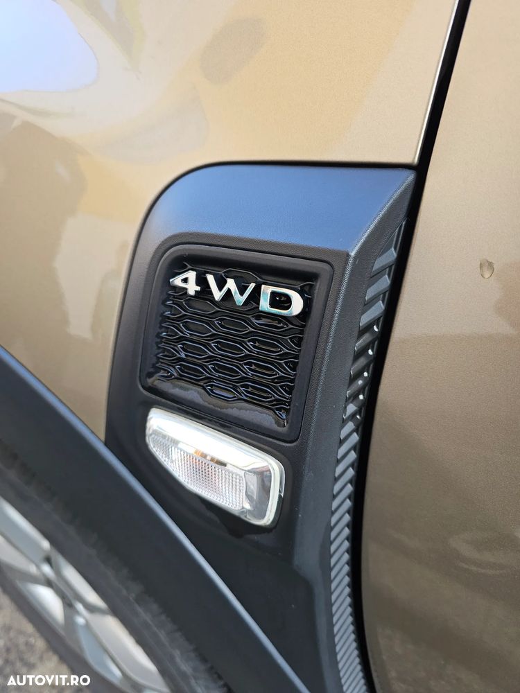 Dacia Duster 1.6 SCe 4WD Comfort - 18