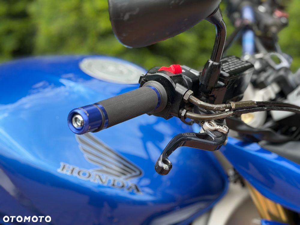 Honda CB - 23