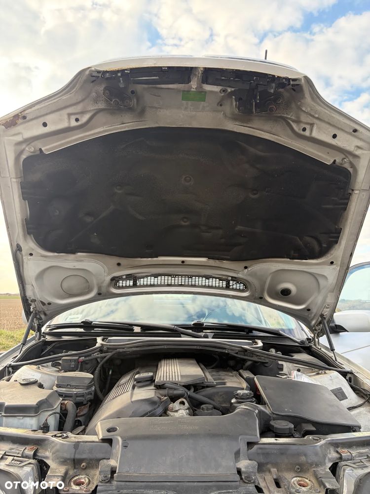 BMW Seria 3 330xi - 8