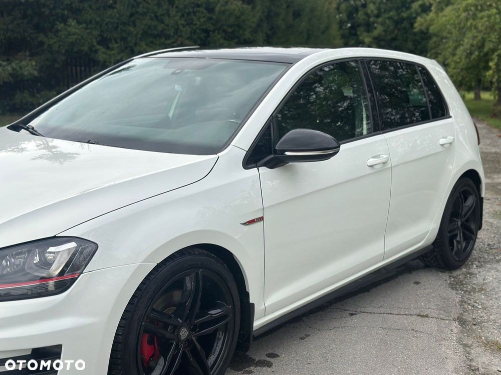 Volkswagen Golf GTI 2.0 TSI OPF DSG Performance - 11
