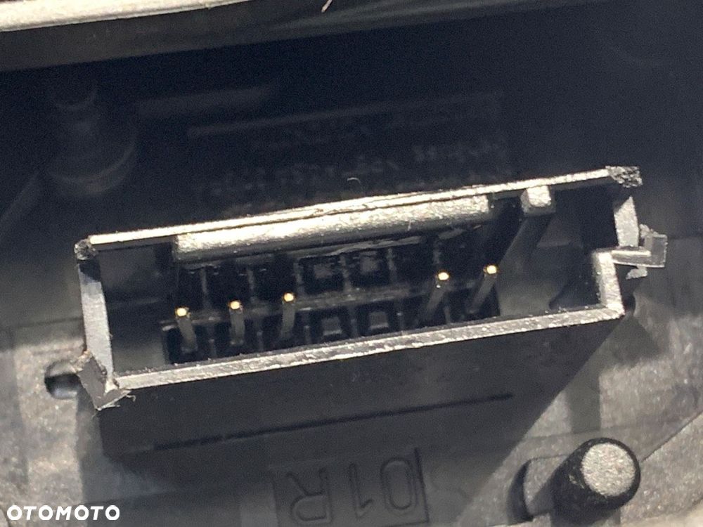 ZAMEK DRZWI PRAWY PRZÓD  BMW 5 (E60) 2003 - 2010 530 i 200 kW [272 KM] benzyna 2007 - 2009 7202146 - 3