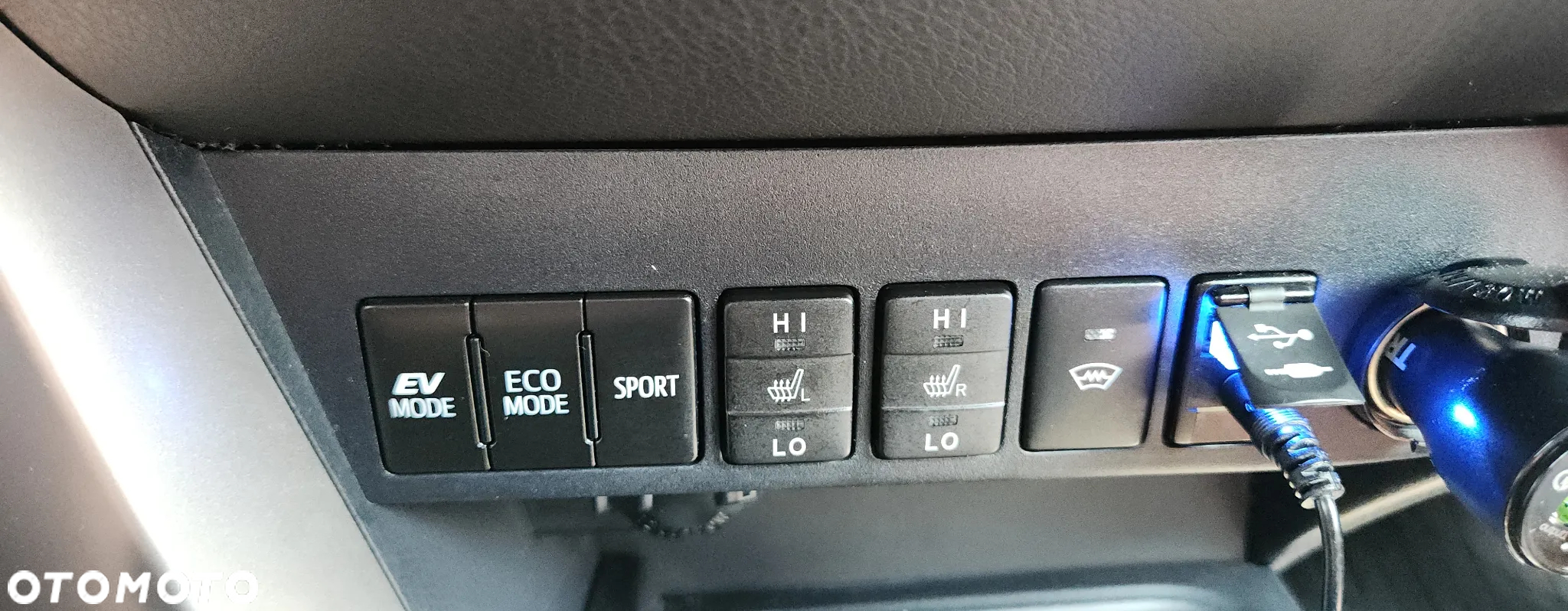 Toyota RAV4 Hybrid Prestige 4x4 - 18