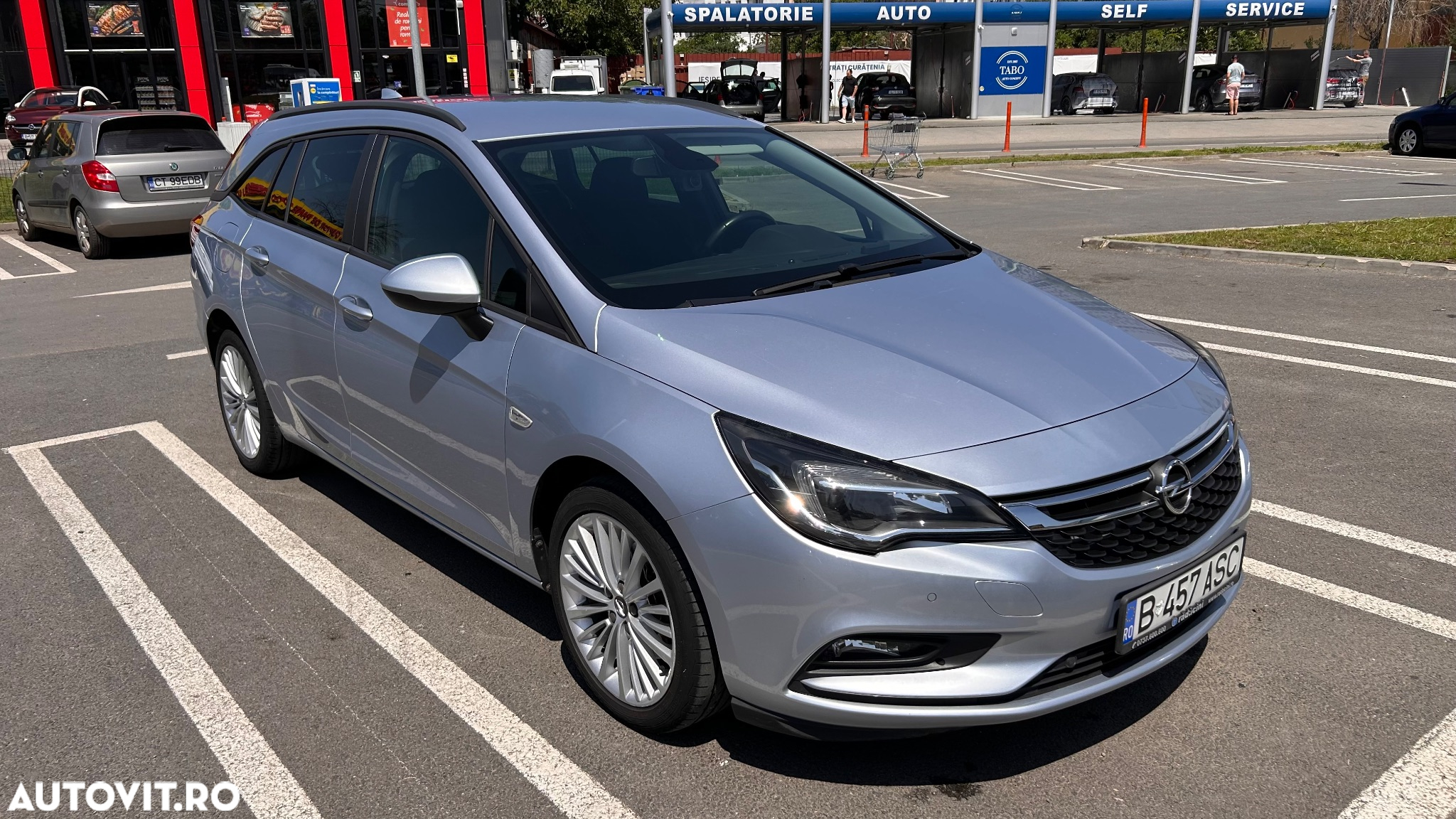 Opel Astra Sport Tourer 1.6 CDTI ECOTEC Innovation Aut. - 4