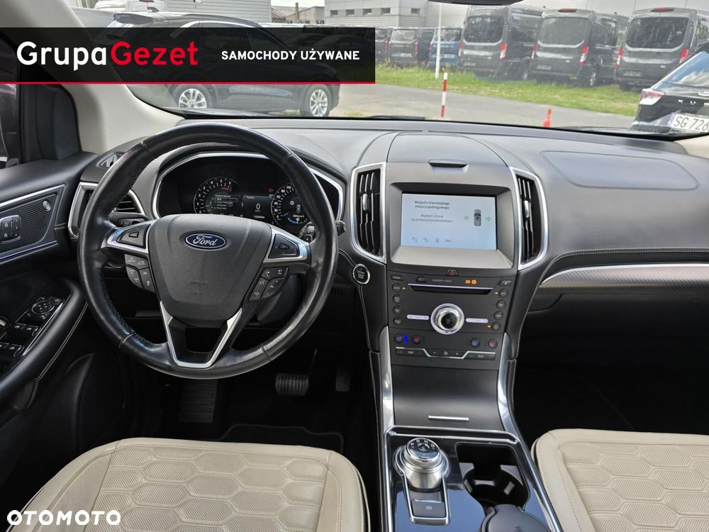 Ford Edge - 10