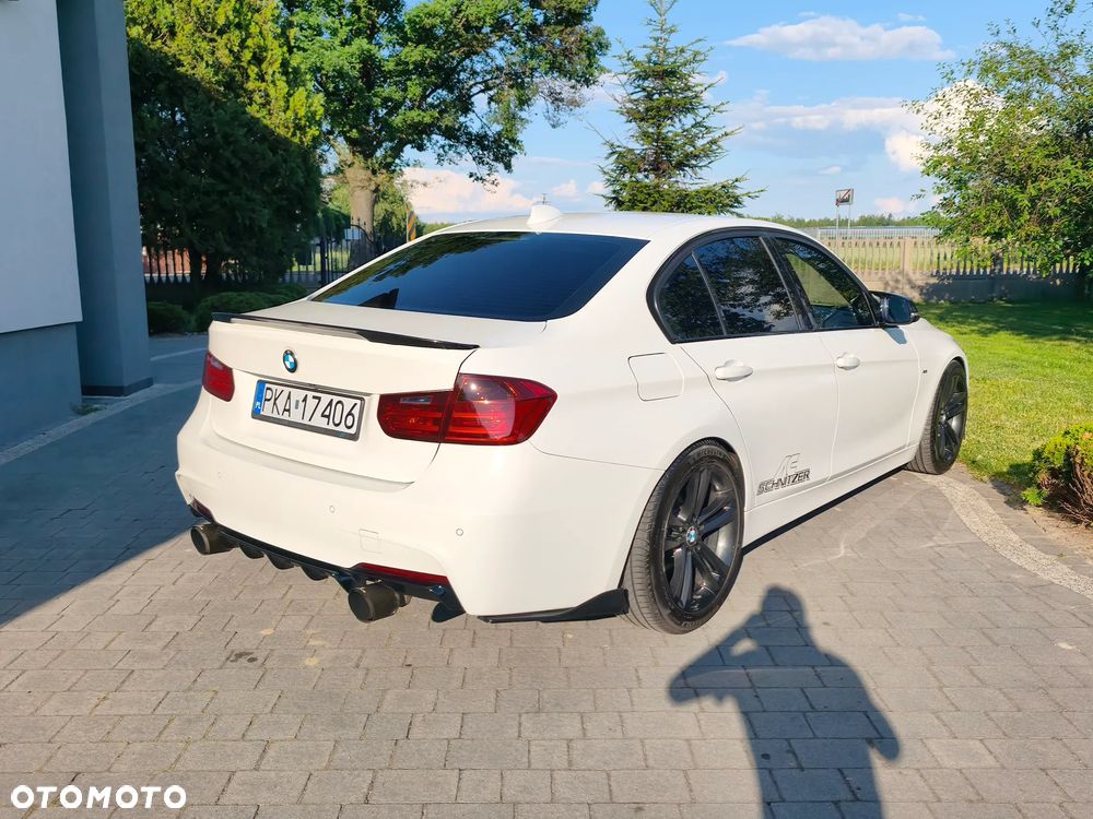 BMW Seria 3 318d Sport Line - 6