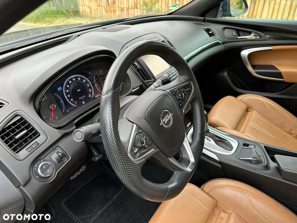 Opel Insignia - 8