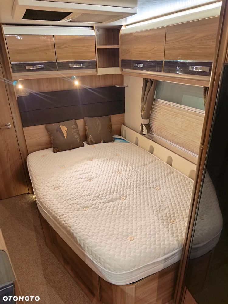 SWIFT Conqueror 570 - 30