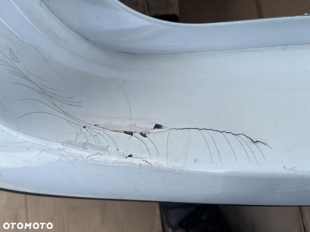 DACIA DUSTER ZDERZAK TYŁ - 7