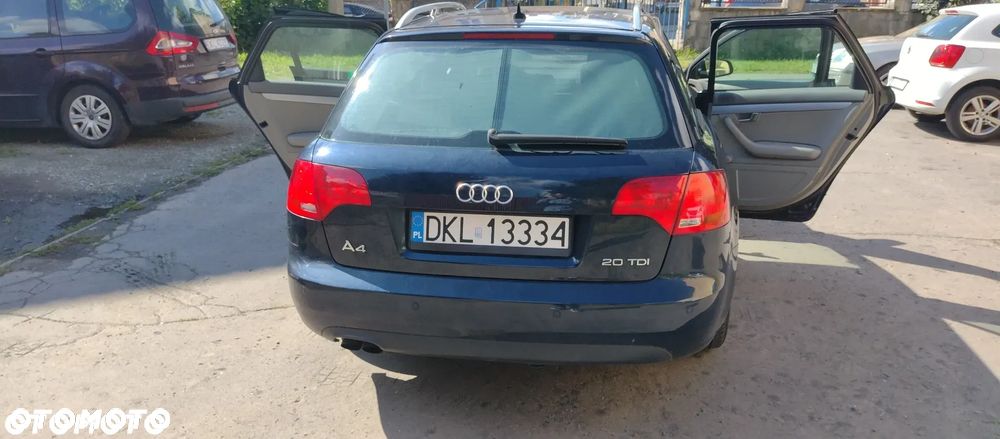Audi A4 Avant - 2