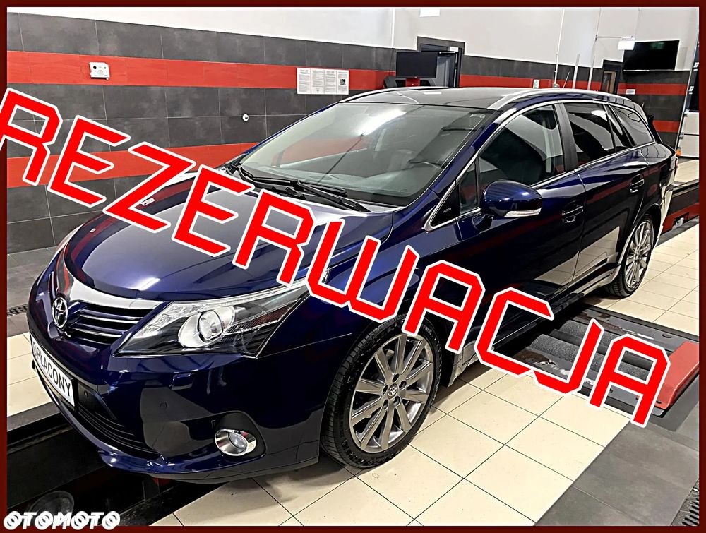 Toyota Avensis 1.8 Premium EU5 - 1