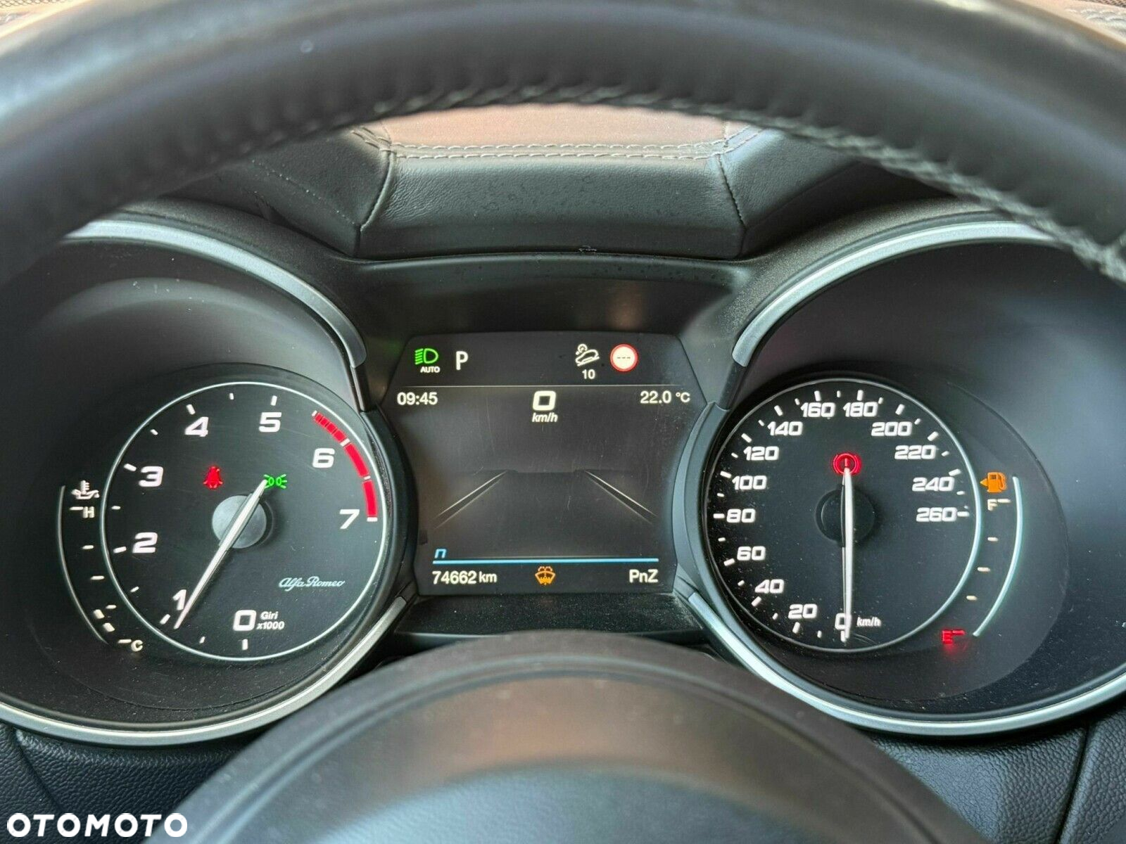 Alfa Romeo Stelvio - 15