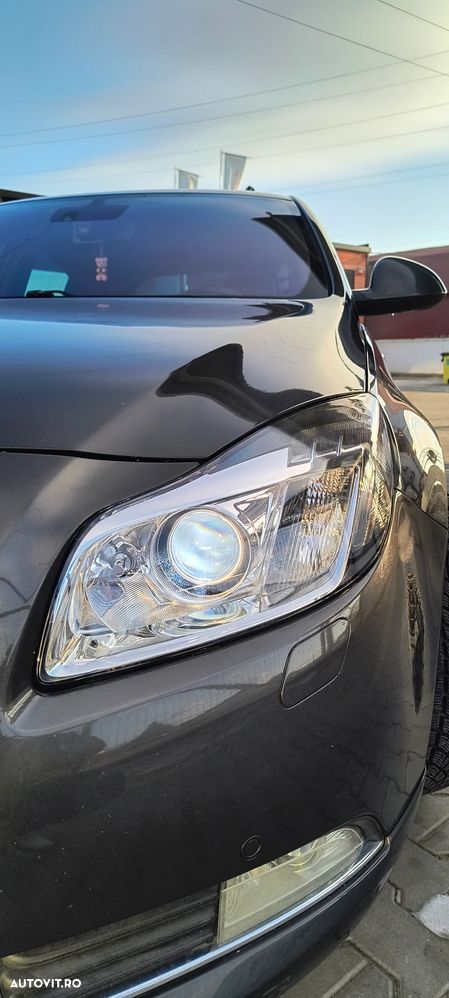 Opel Insignia 2.0 CDTI ECOFLEX - 10