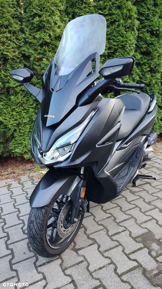Honda NSS - 18