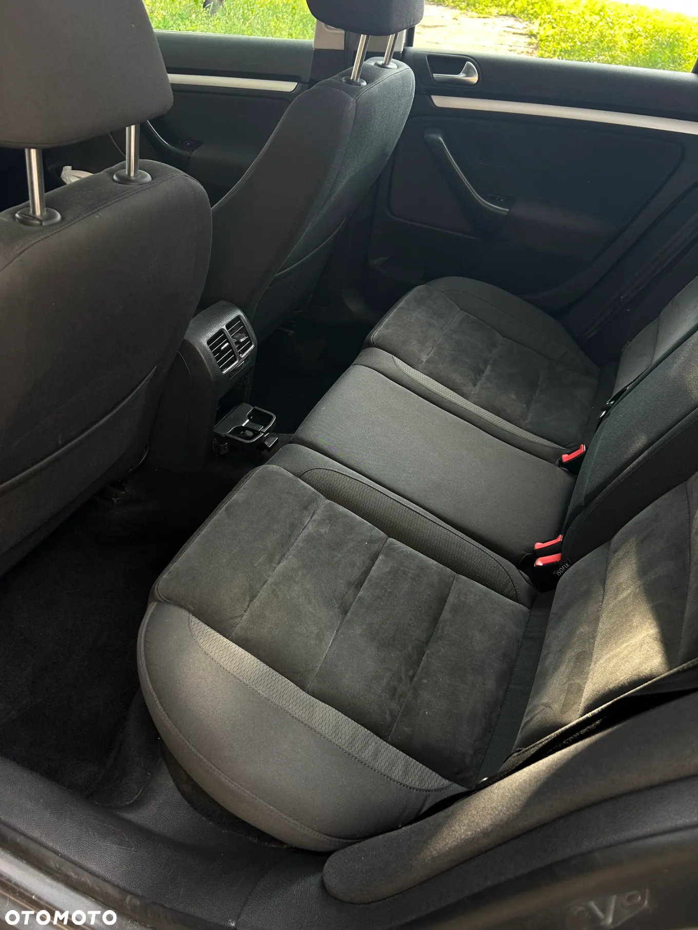 Volkswagen Golf 1.6 TDI DPF BlueMotion Technology Comfortline - 14