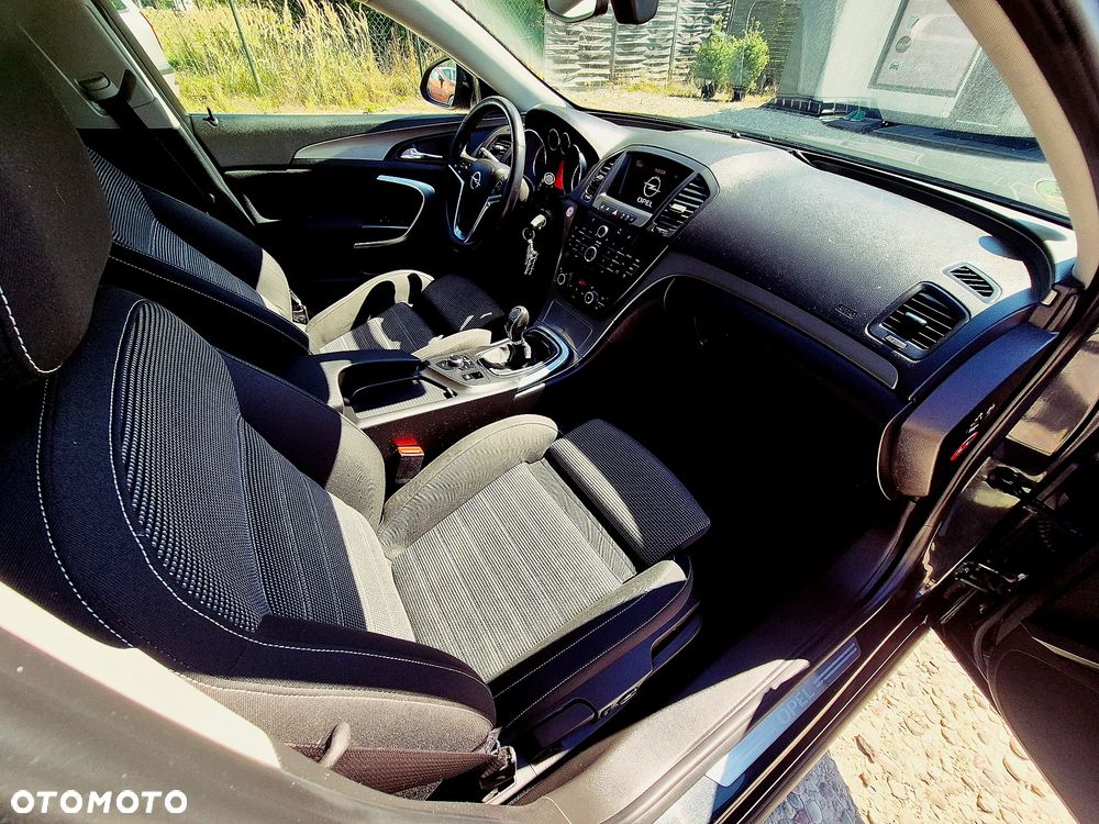 Opel Insignia 1.8 Innovation - 30