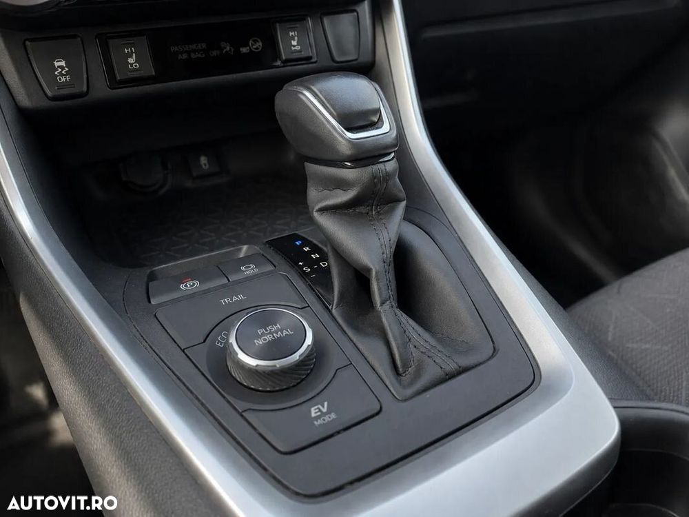 Toyota RAV4 2.5 VVT-iE 4x4 Dynamic - 16