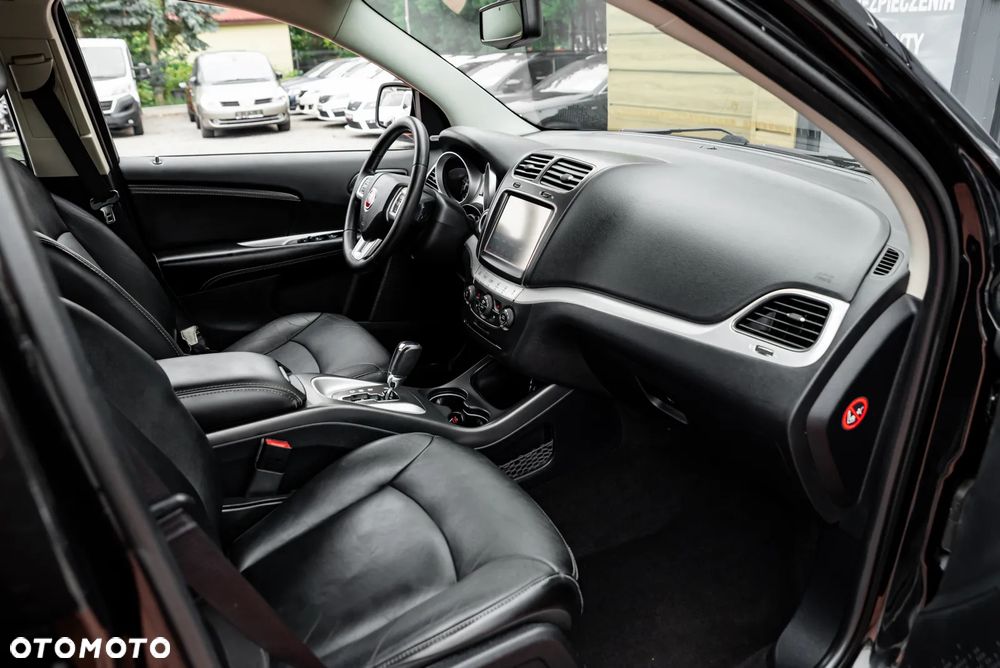 Fiat Freemont 3.6 V6 Lounge - 25