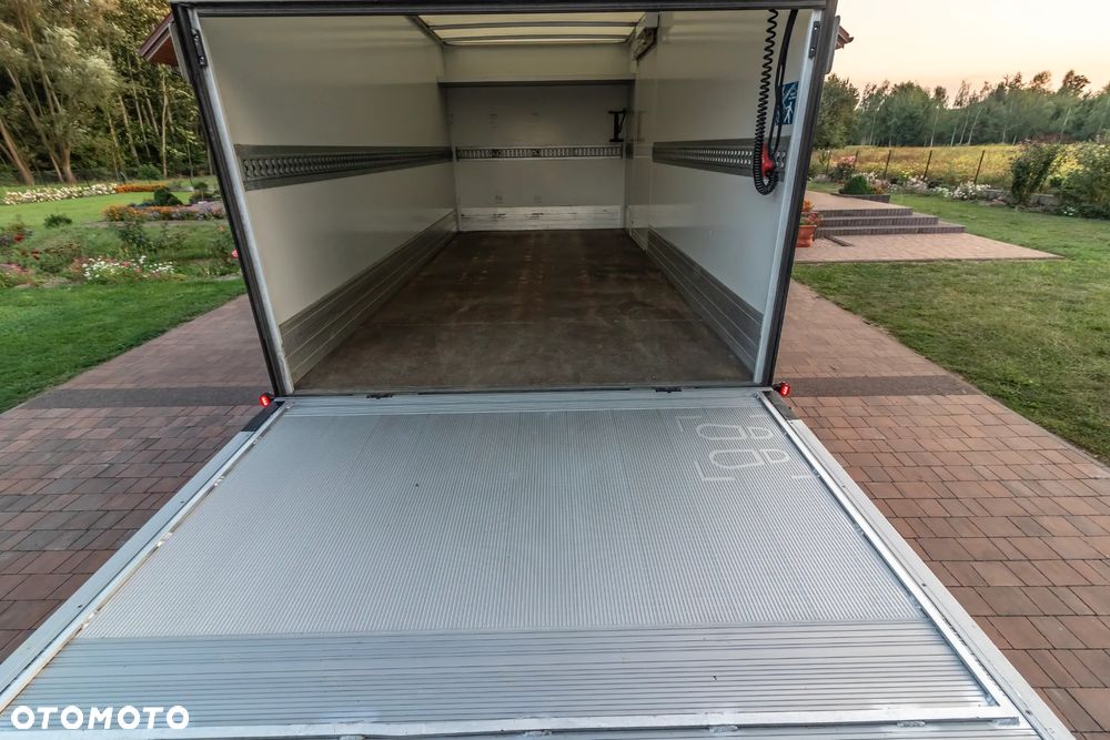 Mercedes-Benz Sprinter 516 - 22