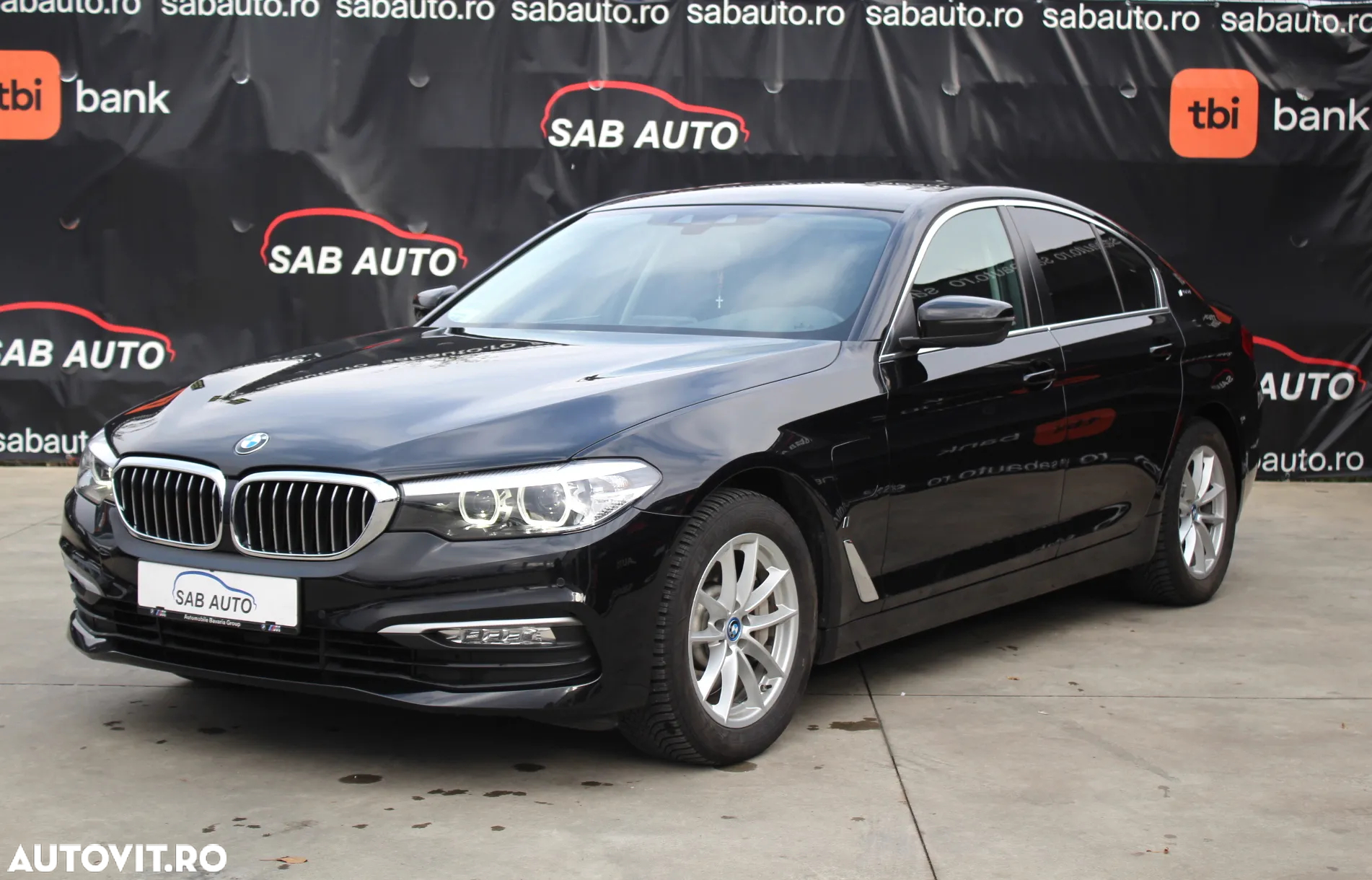 BMW Seria 5 530e xDrive AT PHEV - 3