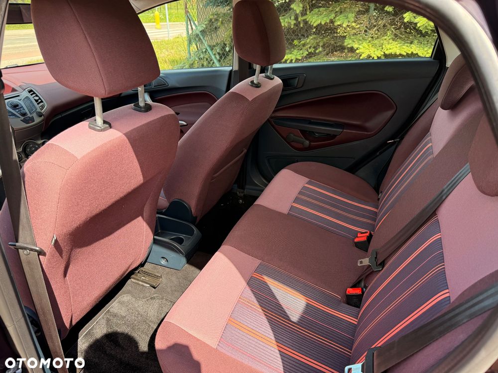 Ford Fiesta 1.4 Trend EU5 - 9