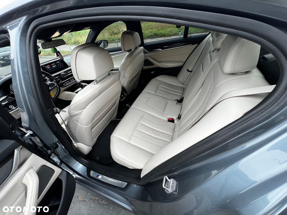 BMW Seria 5 520d xDrive M Sport sport - 20