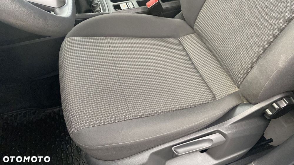 Volkswagen Caddy - 17