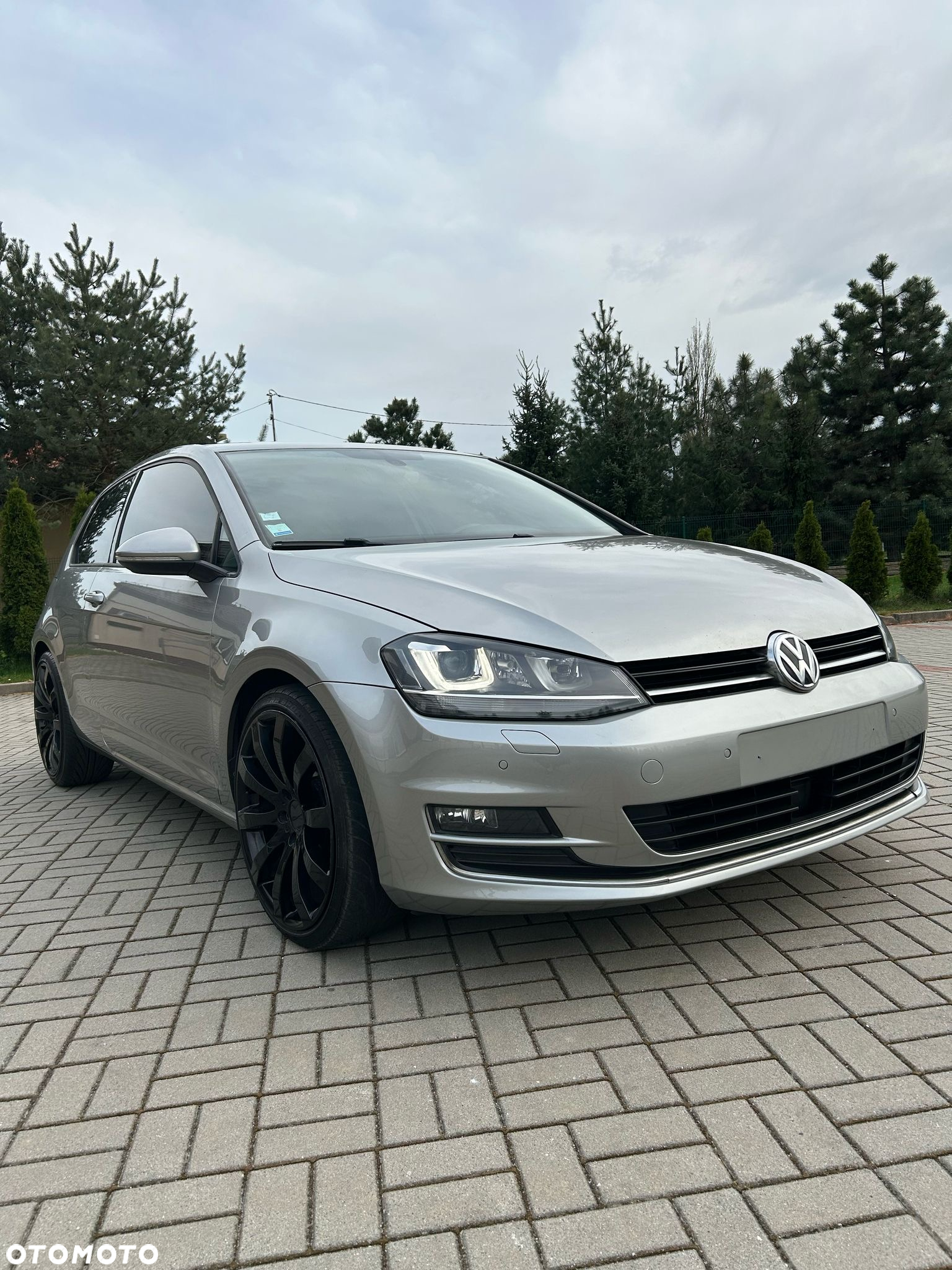 Volkswagen Golf 2.0 TDI (BlueMotion Technology) Highline - 3