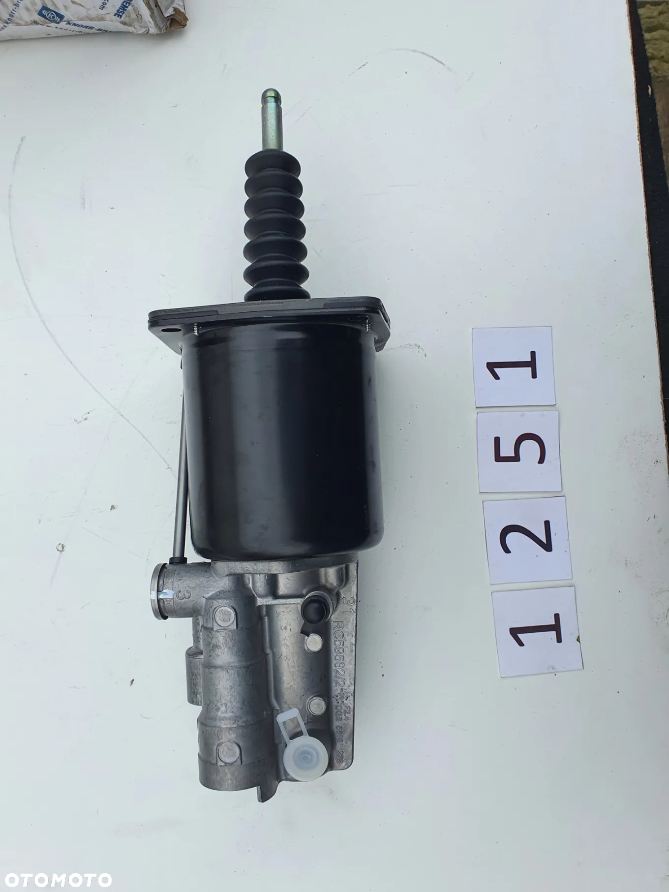 Siłownik sprzęgła, wysprzęglik Knorr-Bremse II31733, VG3261, MAN F2000, L2000, M2000, E2000, F90 - 3