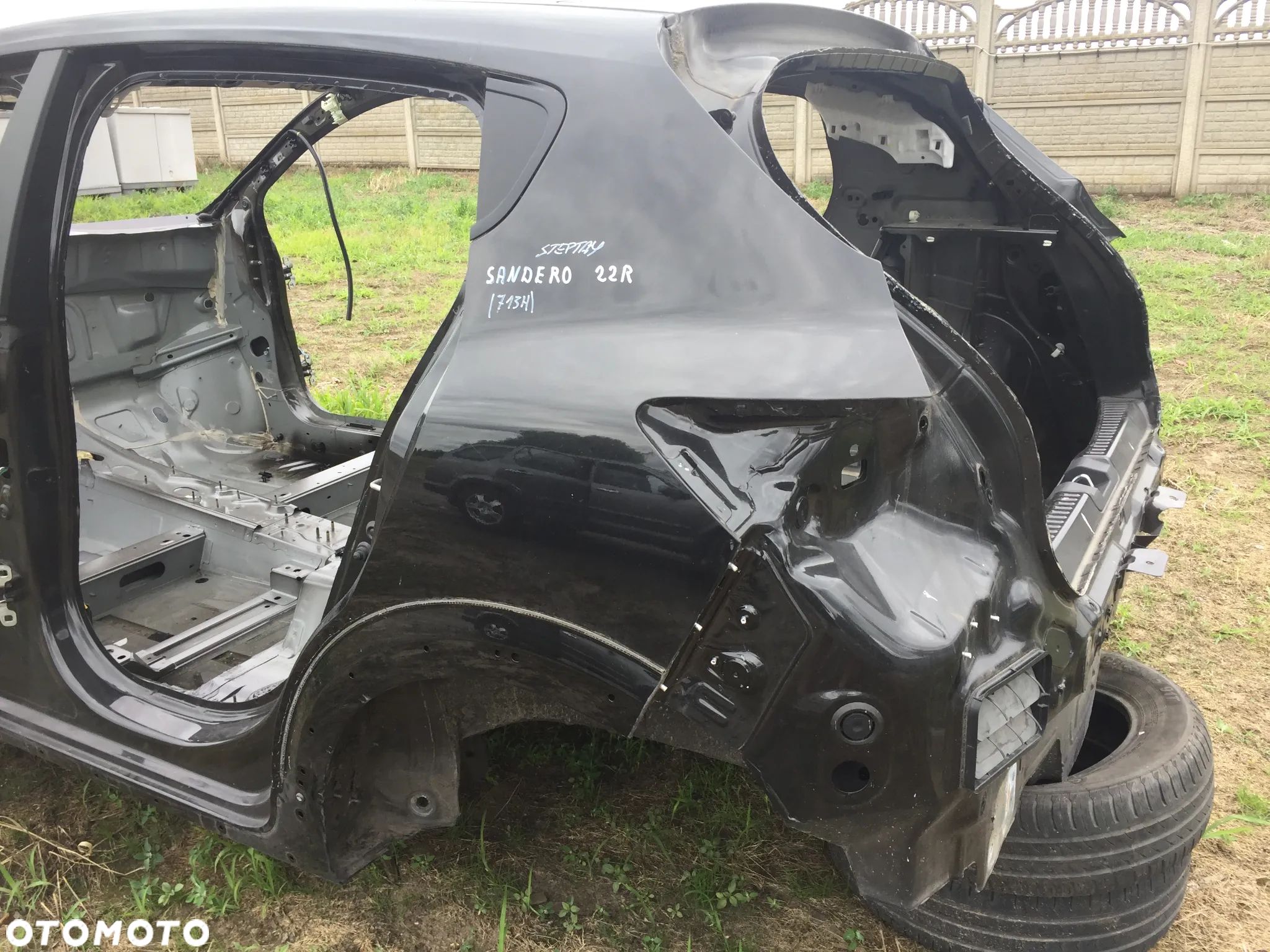 DACIA SANDERO STEPWAY 22R ĆWIARTKA LEWA TYŁ - 1