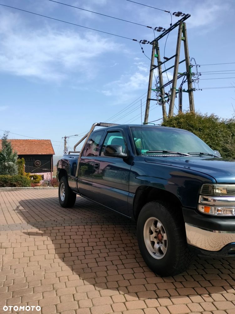 Chevrolet Silverado - 2