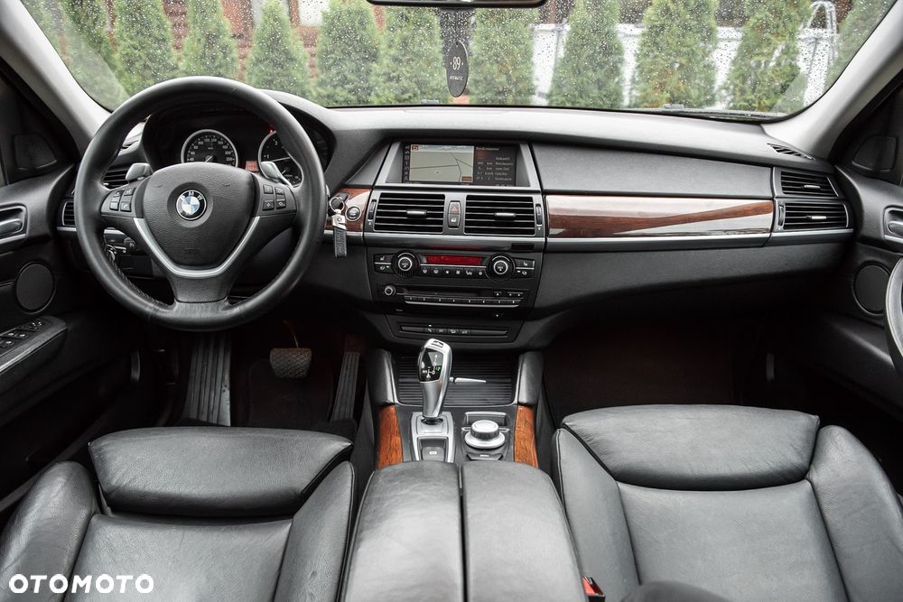 BMW X6 - 31