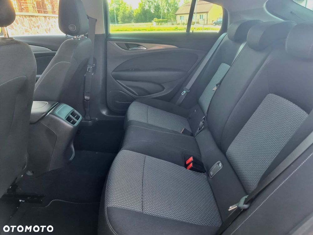 Opel Insignia 1.6 (118g) Exclusive - 20