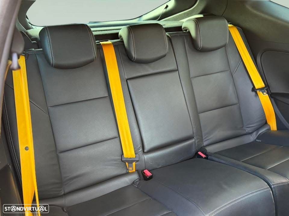 Renault Mégane Coupe 2.0 T RS - 16