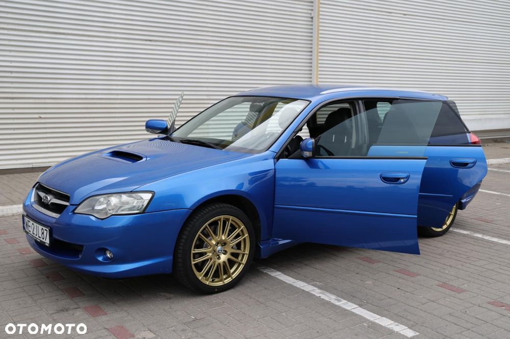 Subaru Legacy - 18