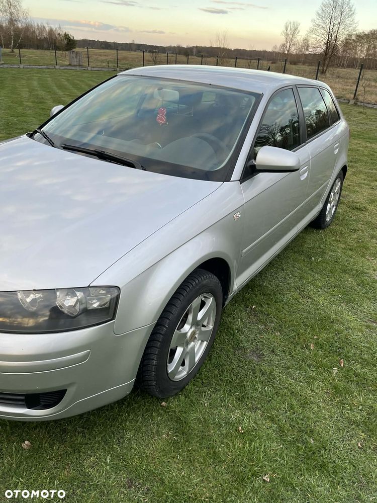 Audi A3 Sportback - 17