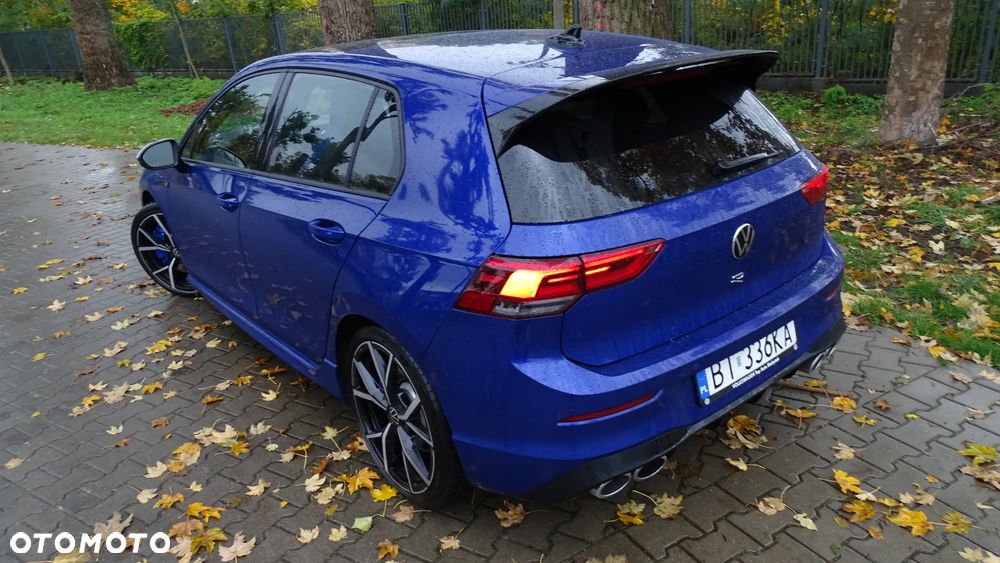 Volkswagen Golf - 21
