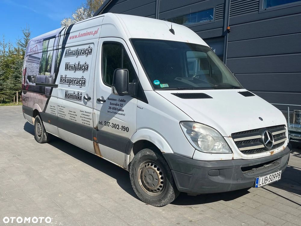 Mercedes-Benz Sprinter - 1