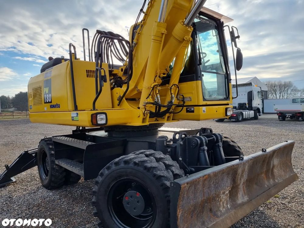 Komatsu PW180 Koparka 19t Kołowa‼️Super Stan Zadbana Stan bardzo dobry. Centralne smarowanie, Klima 2x Osprzęt - 11